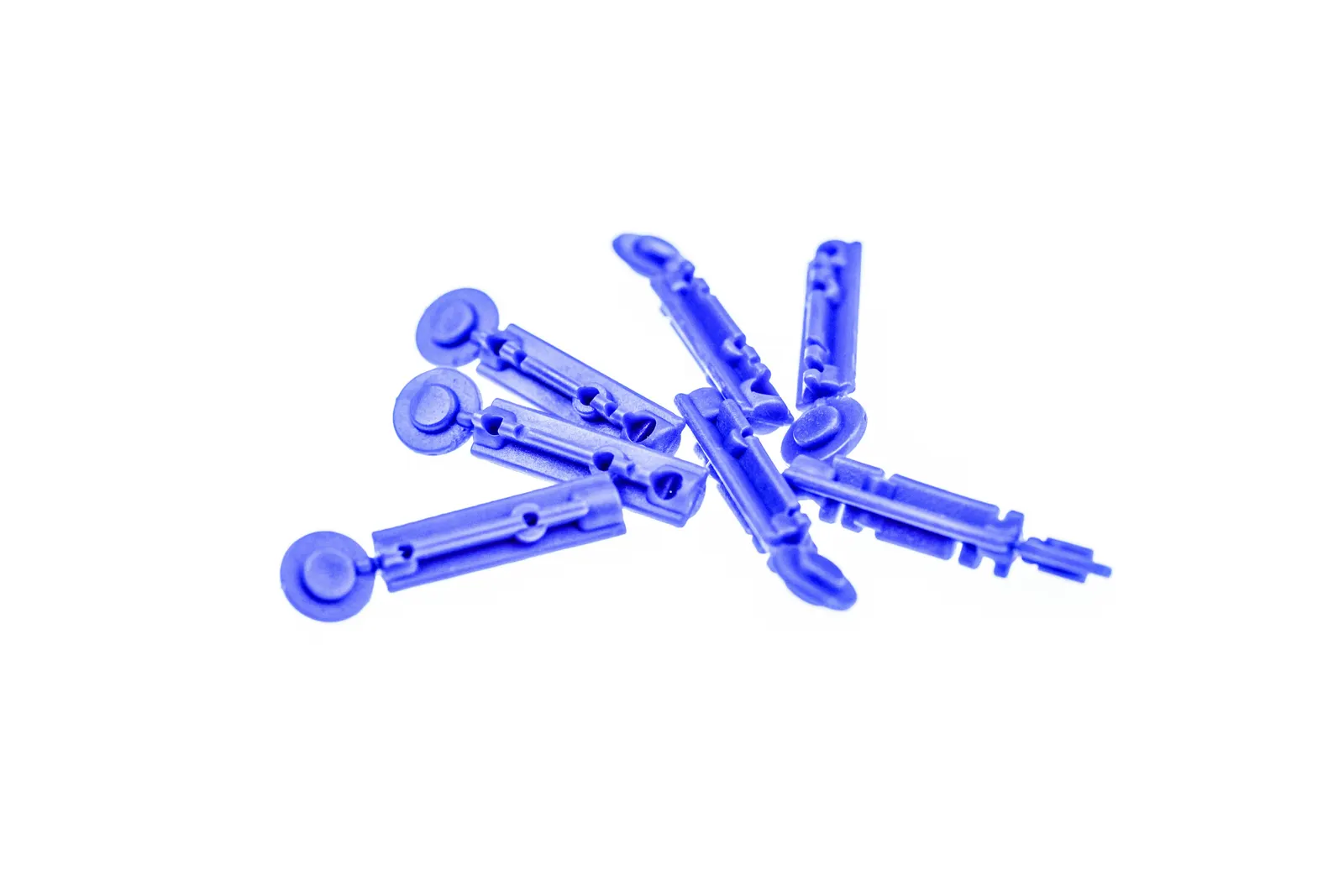 How plastic injection molding works from resin feed to part ejection